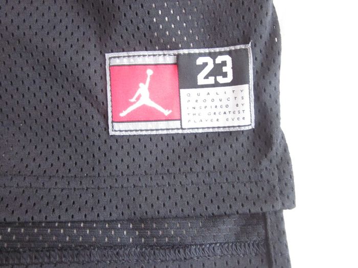 Michael Jordan   Logo Unisex Youth Vest Black