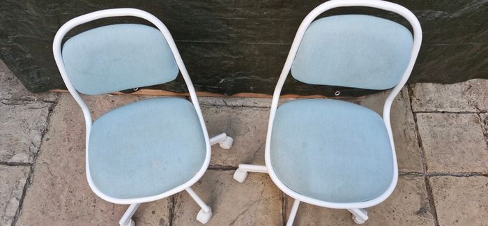 Ikea kids desk chairs