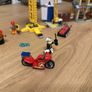 Lego City downtown fire set 60216 Image 5