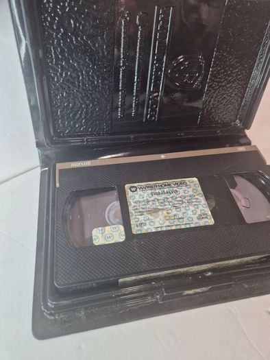 Vintage 1984 "This Is Elvis" VHS  Mold-Free  Original Warner Home Video Big Box (PAL)