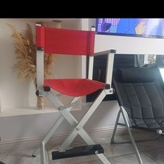 makeup chair