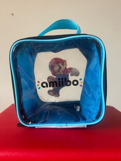 Official Nintendo amiibo bundle