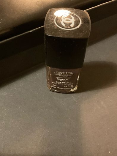 Limited Edition Le Vernis Nail Colour 757 Rose Fusion Chanel ( Vintage)