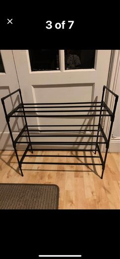 shoe rack( no price below)