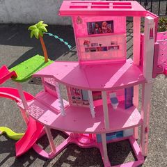 barbie dream house
