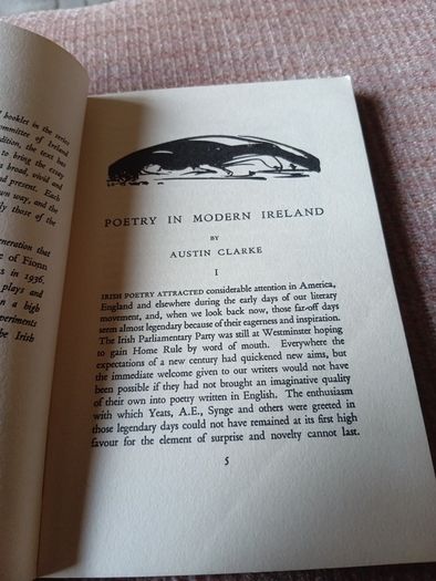 Vintage. Poetry in Modern Ireland Austin Clarke