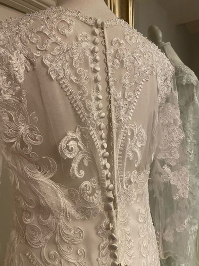 Wedding dress immaculate condition