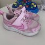 Girl's shoes Image 2