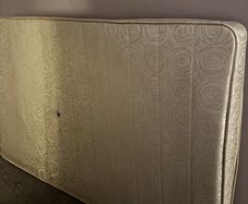 FREE Small double mattress