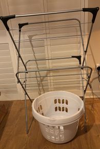 Free - Folding clothes airer and laundry baskets