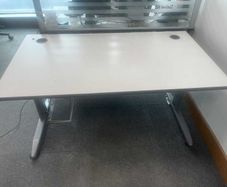 4 x Office Desks - 140cm x 80cm