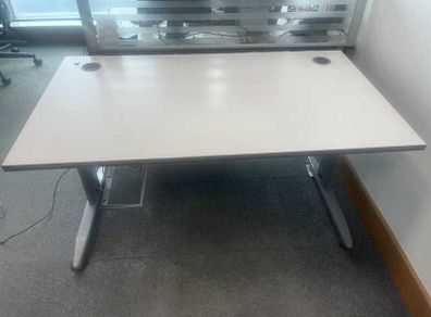 4 x Office Desks - 140cm x 80cm