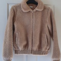 Size Age 13 - A Lovely Fully Lined Zipped Jacket