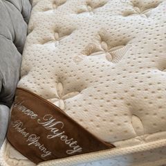 Ottoman King Size Quilted Bed with Cashmere Mattress