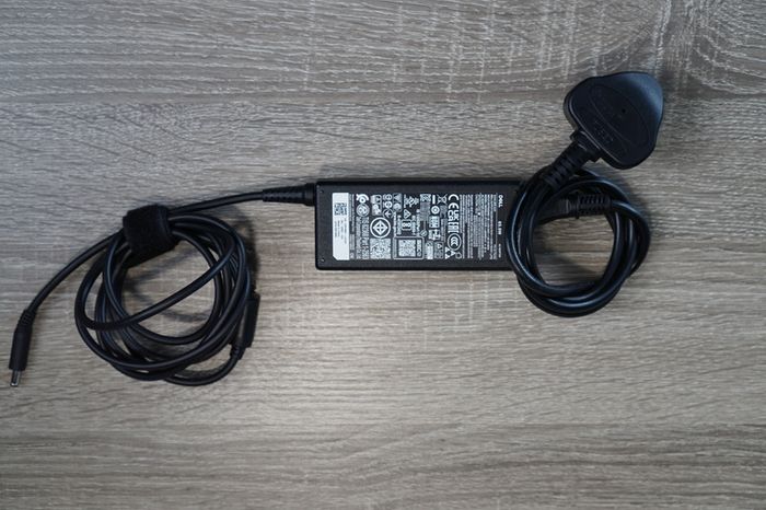 Dell 14 DC14250 | Intel Core 5 120U | 16GB | 512GB