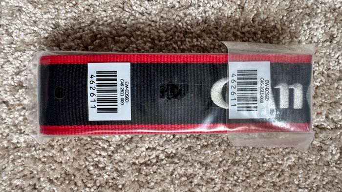 Genuine Canon EOS 6D Neck Strap - brand new