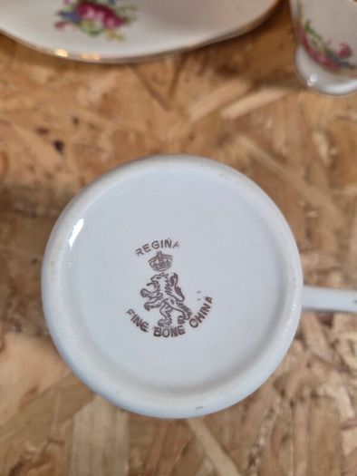 Tea sets x2