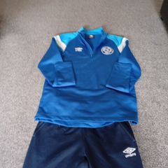 Umbro Crumlin United Tracksuit