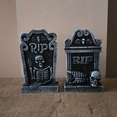 Halloween decor 2 tombstones