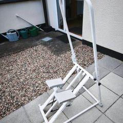 Step machine