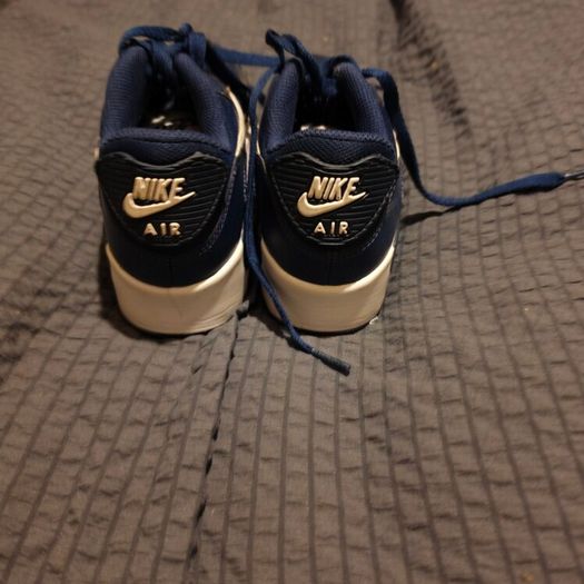 kid trainers