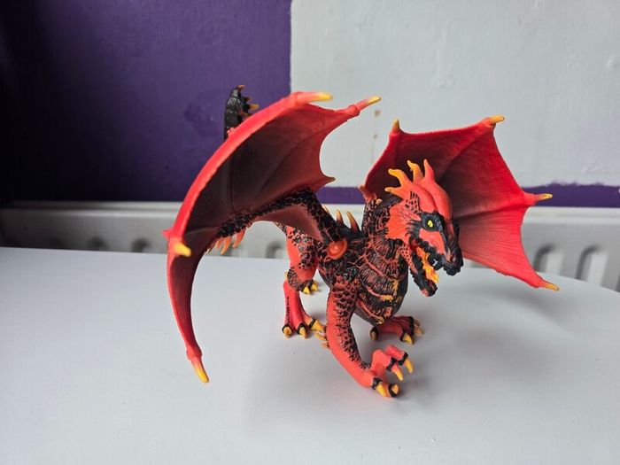 Monster, Dragon, Golem, Griffin Figures Toys