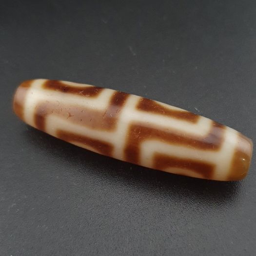 Antique 4 Eyes Himalayan Tibetan Agate Dzi Bead Amulet