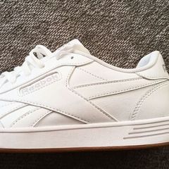 Brand New Reebok Court Advance White mens trainers size 8.5