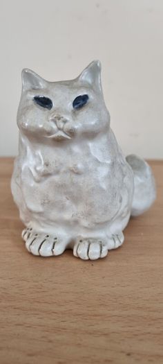 stoneware Cat