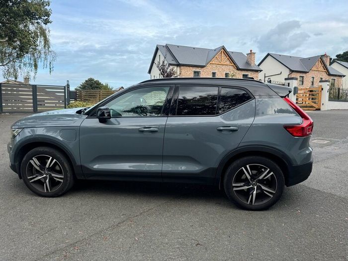 Volvo Xc40 R-design Phev Low Mileage