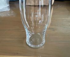 180 Pint Glasses
