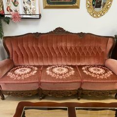 Antique Victorian couch sofa and 2 armchairs