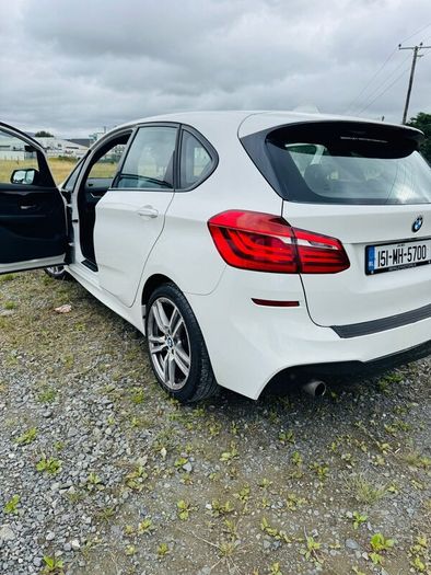 BMW series 2 (216d)