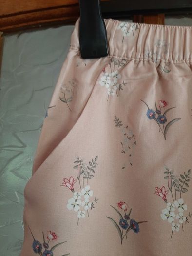BNWT H+M Shorts, Size 10