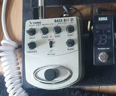 Behringer V-Tone Bass BDI21