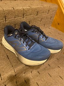 New balance man's. 9.5