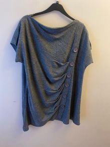 New look jumper (size 24)