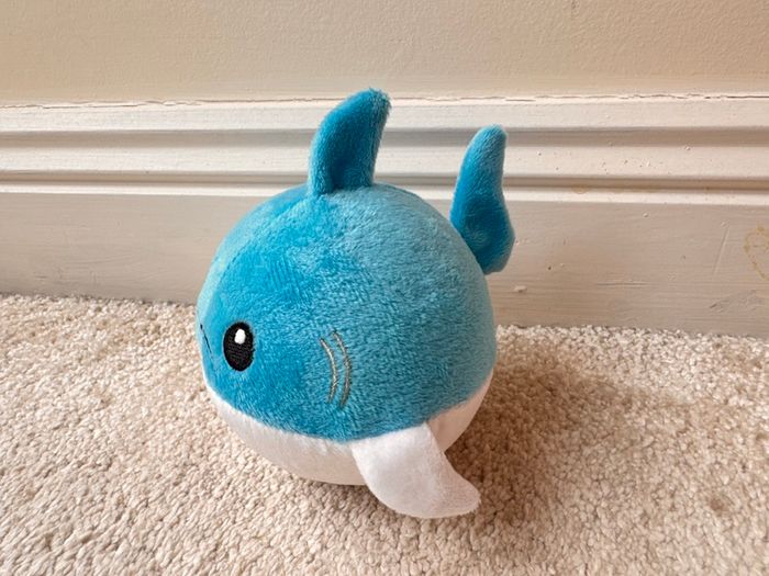 Blue white Shark Soft Plush approx. 10 cm. Used Please see photos