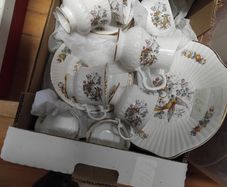 22piece  Royal Tara Brids  @ Fruit   Tea Set