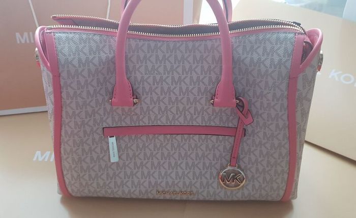 New Michael Kors Bag