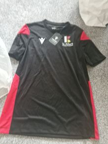 new school p.e.top