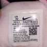 Girls nike runners Image 5