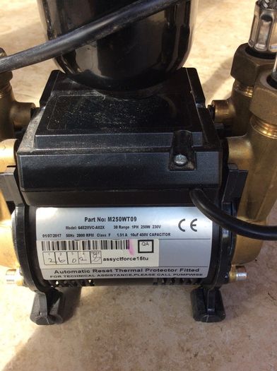 Cross Over water pump