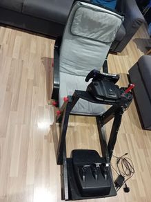 Logitech G923 steering wheel, pedals, shifter, handbrake and rig
