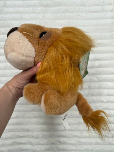 Big Headz Lion Dreamy Eyes Used Please see pictures