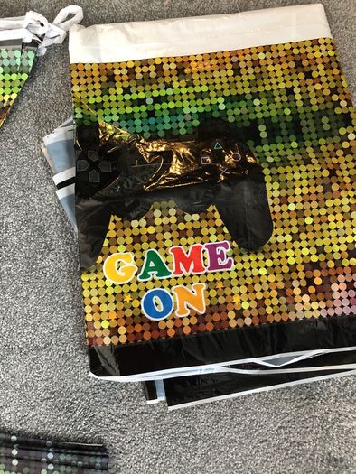 Gaming party decorations