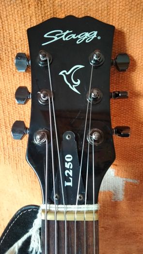 Modified 6 string Stagg L250 ( les paul junior Shape)