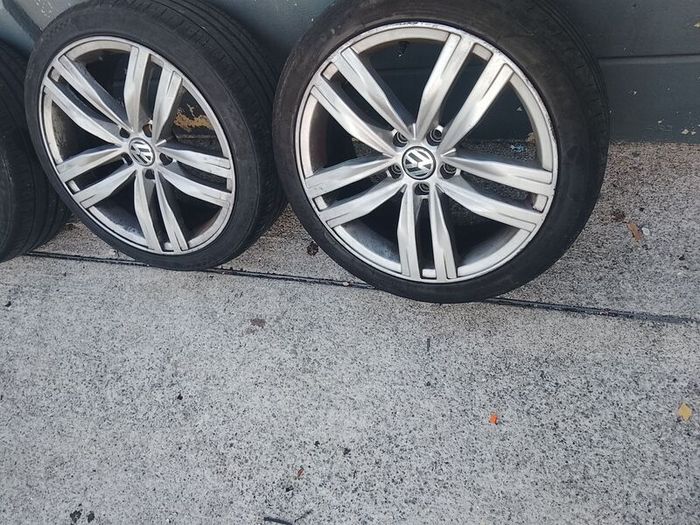 18 inch  VW high line wheels