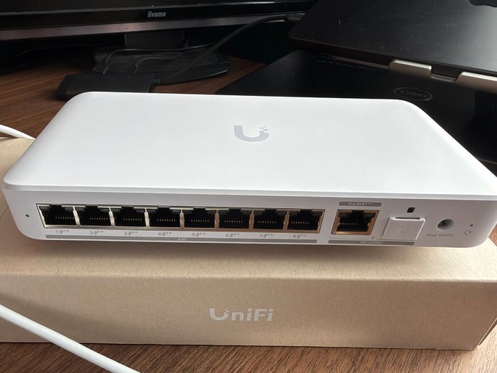 Unifi Switch USW-Flex-2.5G-8-PoE
