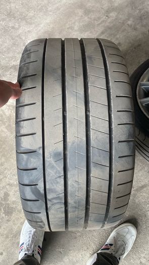 19 inch Mercedes alloys